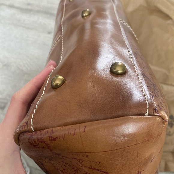 Patricia Nash Poppy Top Zip Map Tote - Picture 16 of 16